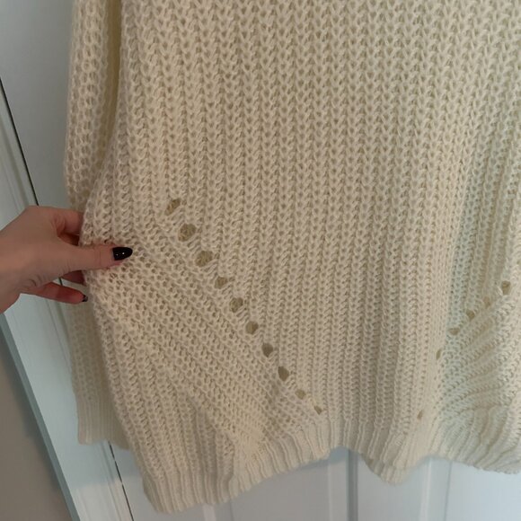 American Eagle Crochet Oversized Sweater Cream - Picture 2 of 5